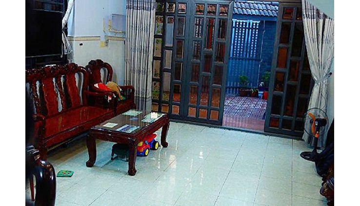 Bán nhà quận 2 với 4 tầng Hẻm xe hơi ngang 7m x 20m Giá giảm còn 10 tỷ